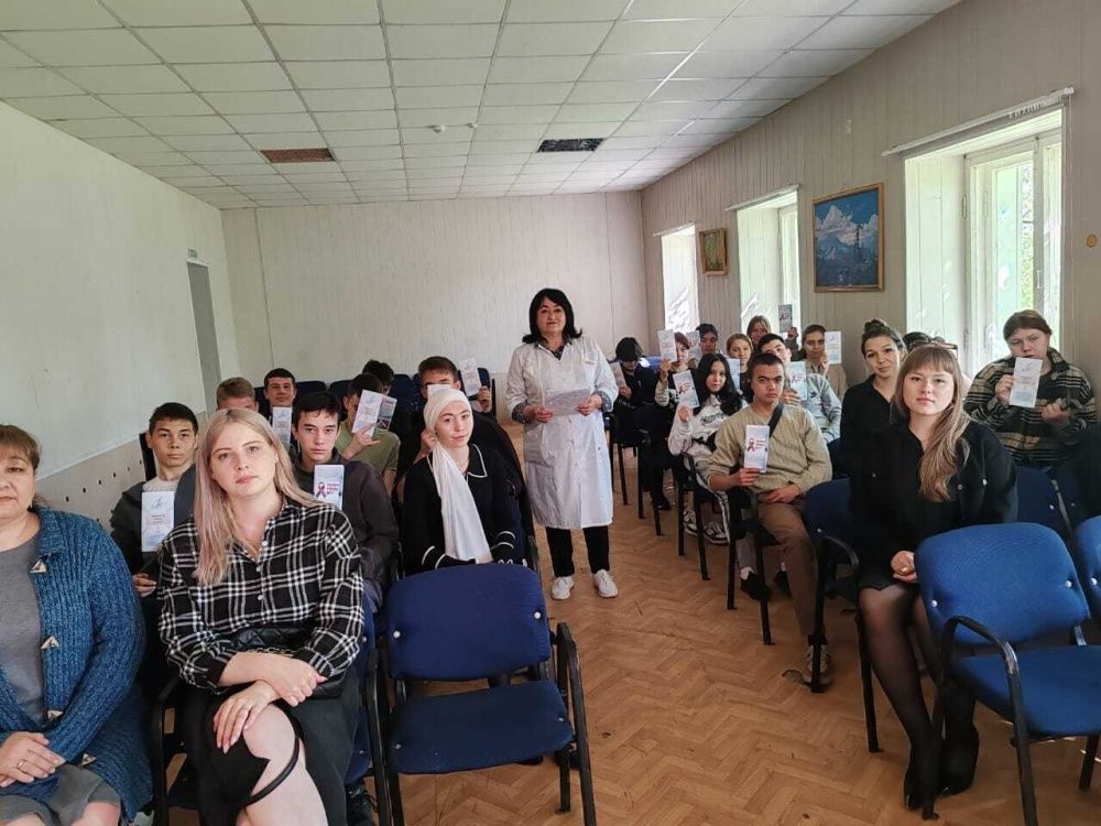 Лекция среди учащихся в Аургазинском многопрофильном колледже с. Архангельское